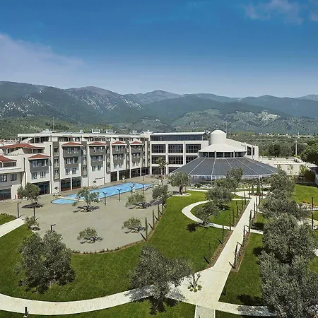 Ramada Kazdaglari Thermal & מלון Gure